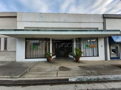 Sierra Madre, California Lucky Clover Spa