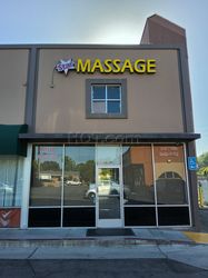 North Hills, California Star Massage