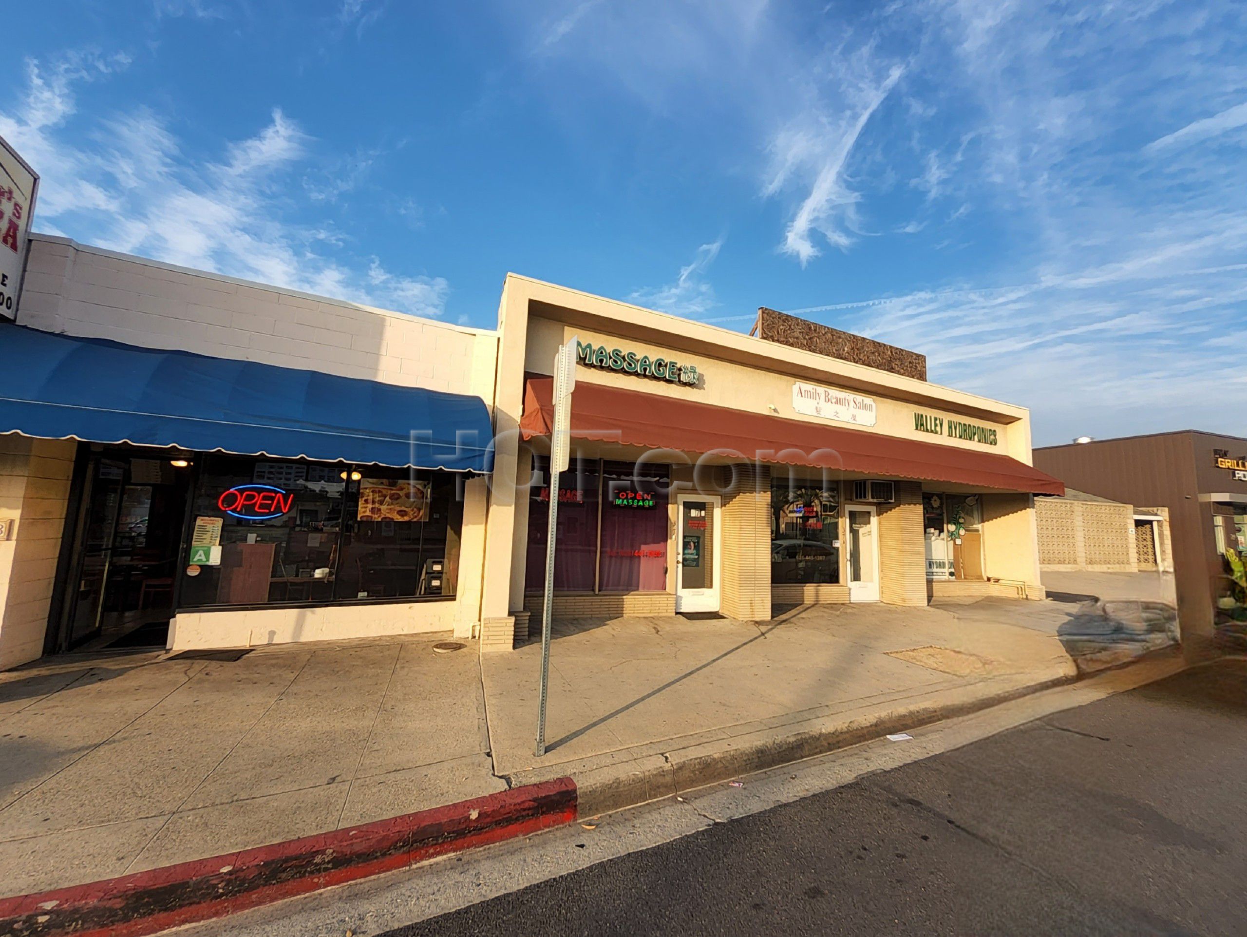 Northridge, California Lucky Beauty Spa