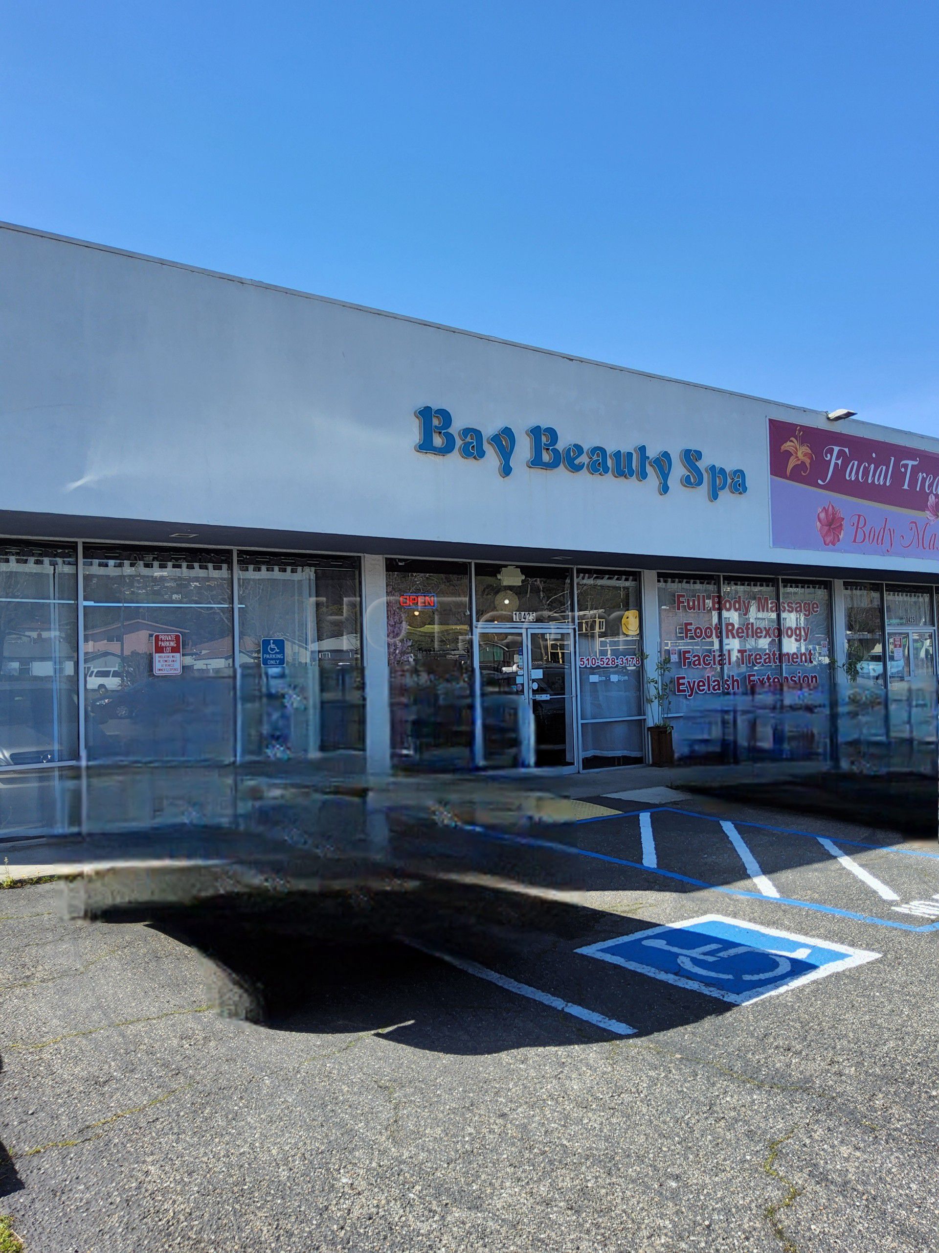 El Cerrito, California Bay Beauty Spa