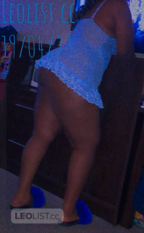 Escorts Mississauga, Ontario Juicy Hennessy