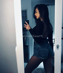 Escorts Sharjah, United Arab Emirates Vanessa