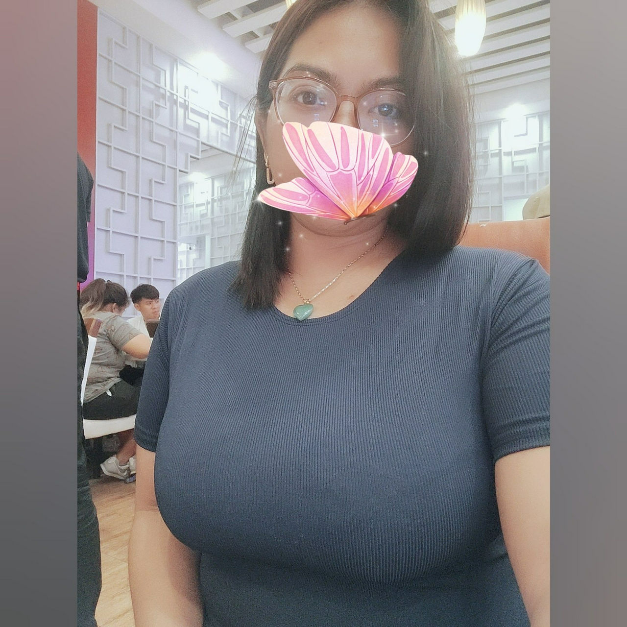 Escorts Makati City, Philippines Genuine Squirter