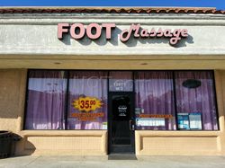 Garden Grove, California Delight Beauty Spa Foot Massage