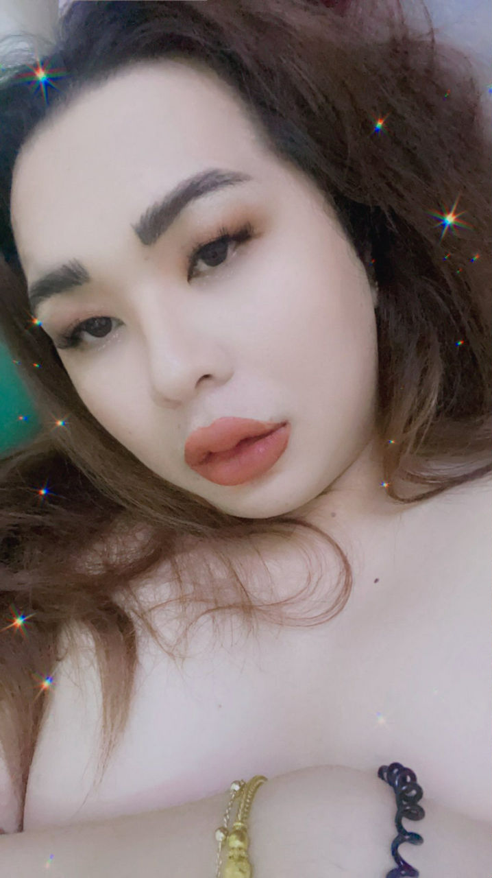 Escorts Muscat, Oman Pokko ladyboy