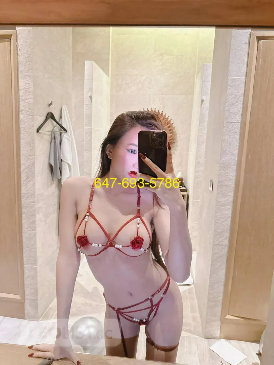 Escorts Brampton, Ontario Amazing hot Korean college girl Jojo ~Outcalls Party girl