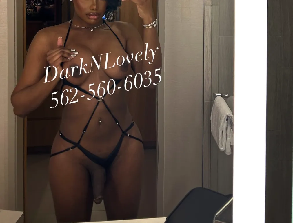 Escorts Chicago, Illinois DarkNLovely