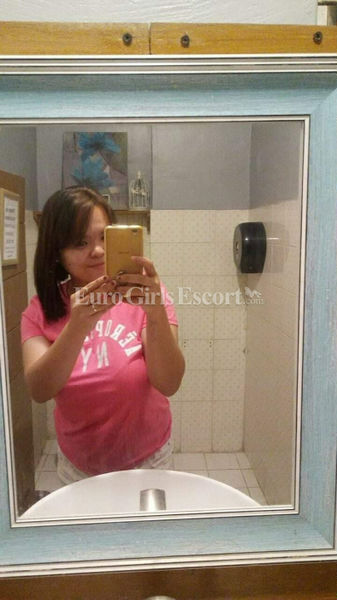 Escorts Bacoor, Philippines Kamille