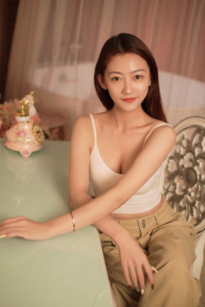 Escorts Irvine, California ️️SEXY asian in town️️