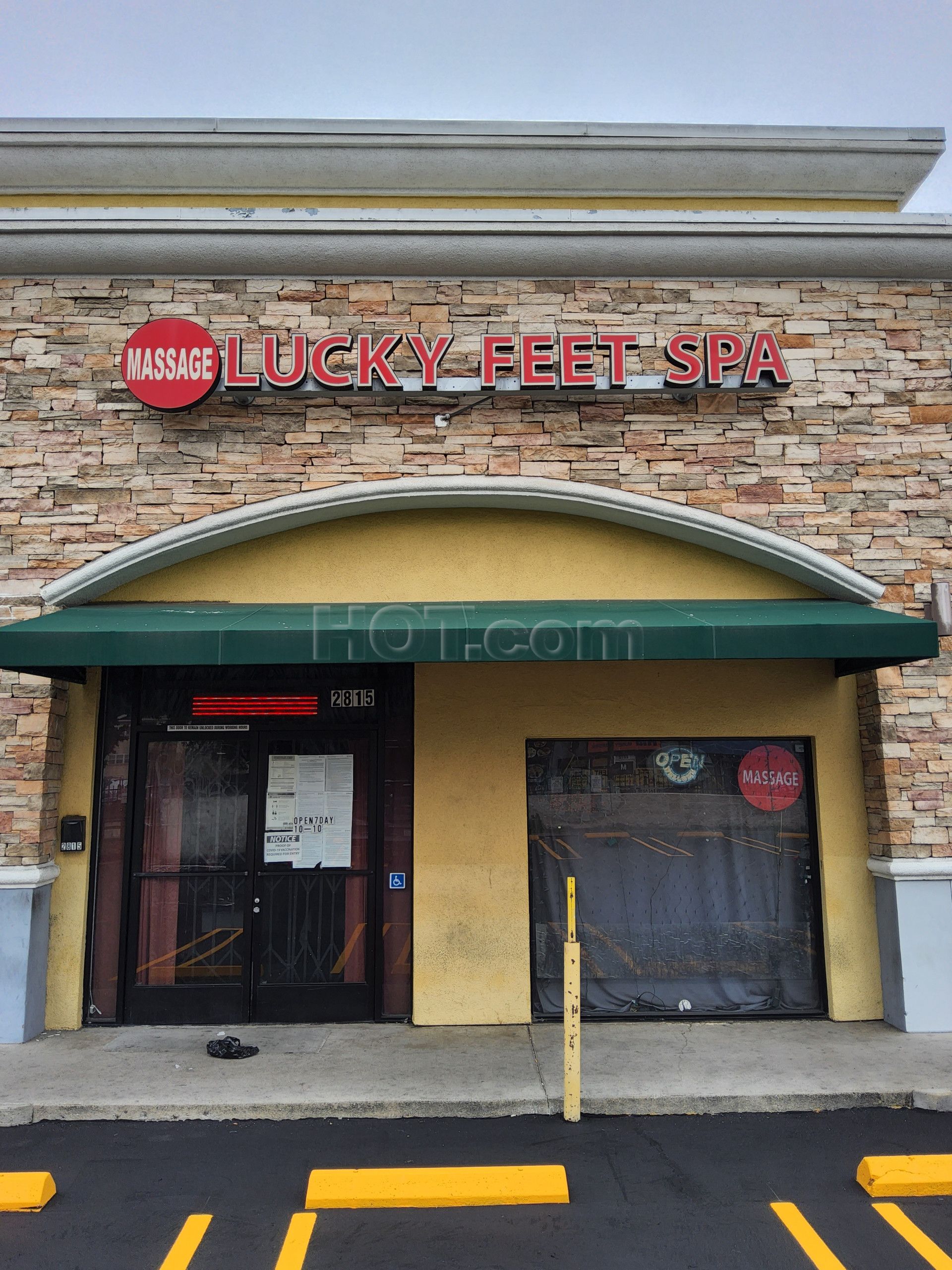 Los Angeles, California Lucky Feet Spa