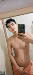 Escorts Makati City, Philippines Khen Lix