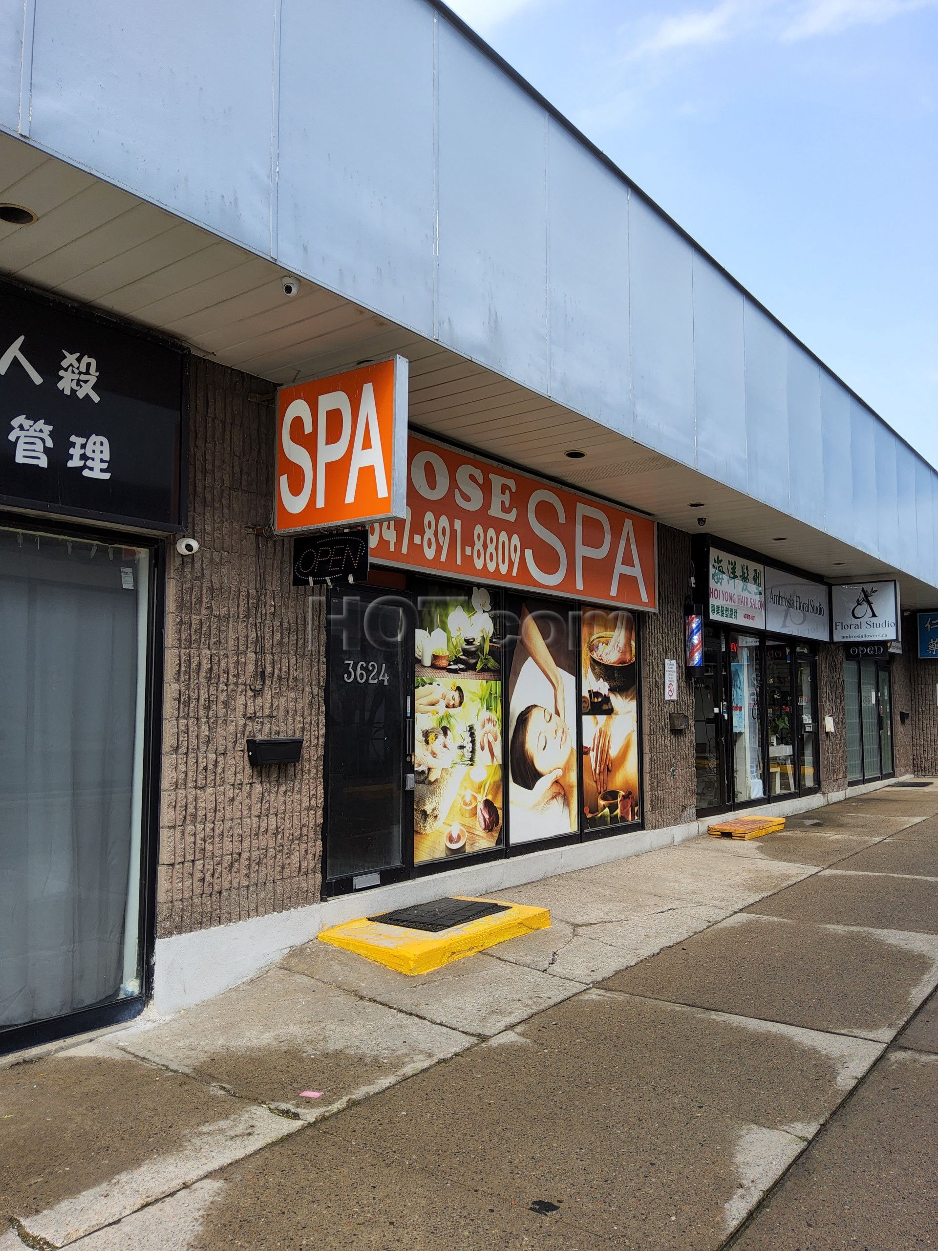 North York, Ontario Rose Spa