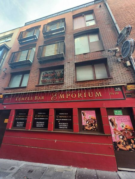 Strip Clubs Dublin, Ireland Temple Bar & Emporium Lapdancing