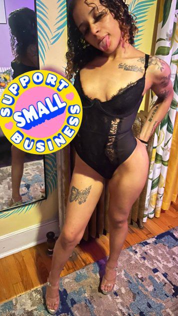 Escorts The Bronx, New York ☞ 🥰 precious 💖 Petite Lil Freak Nasty Latina In The Bronx 😏😏Bronx, US -