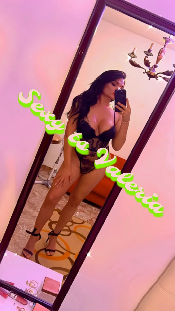 Escorts Santa Ana, California VALERIA SANTA ANA