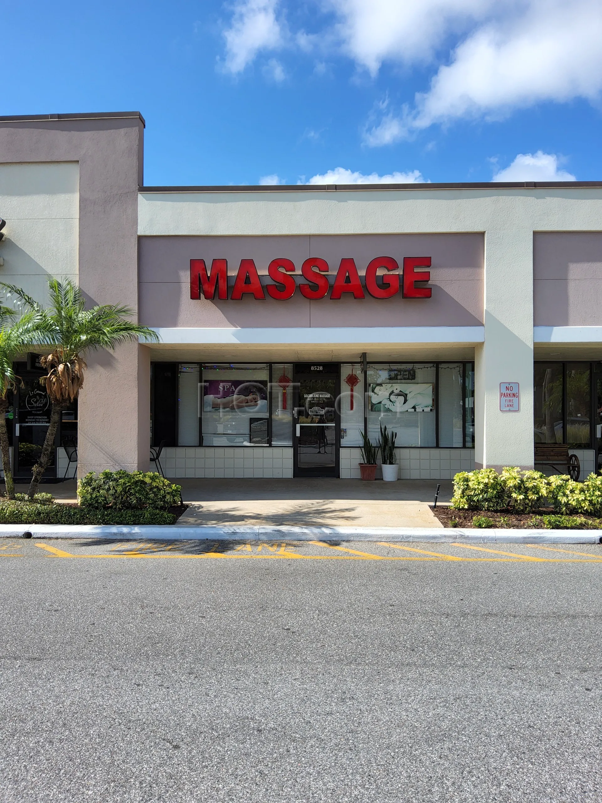 Orlando, Florida Golden June Massage & Spa