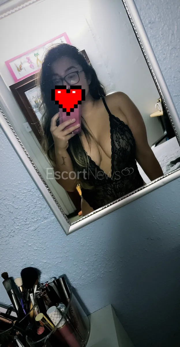 Escorts Karla