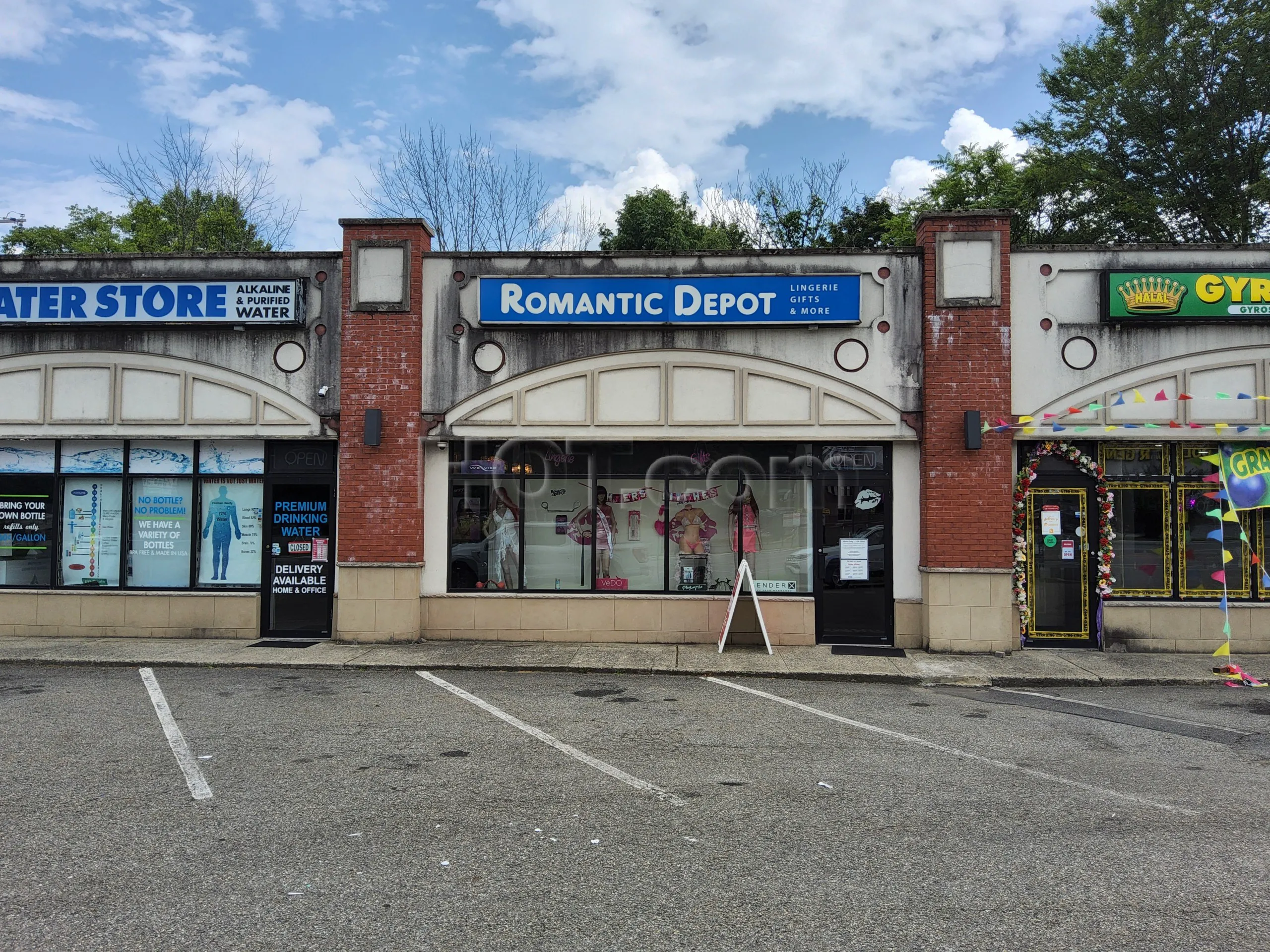 Rockaway, New Jersey Romantic Depot