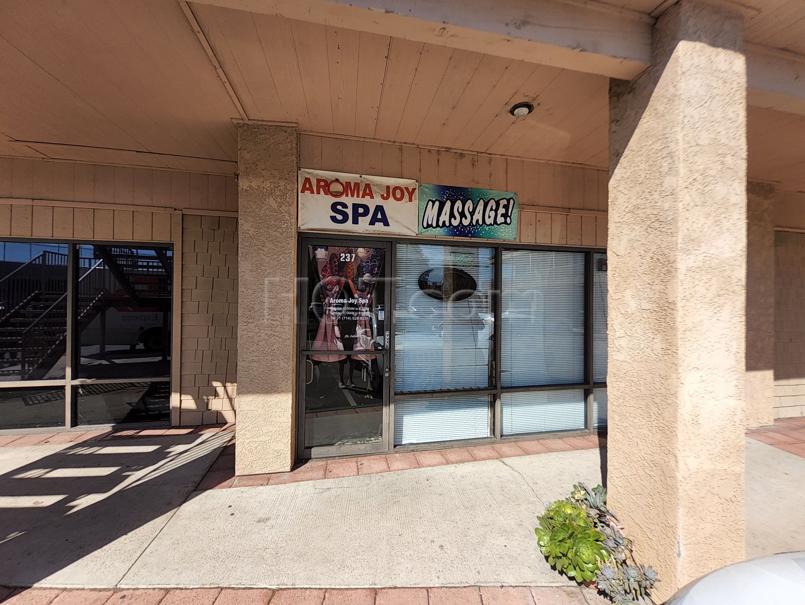 Placentia, California Aroma Joy Spa