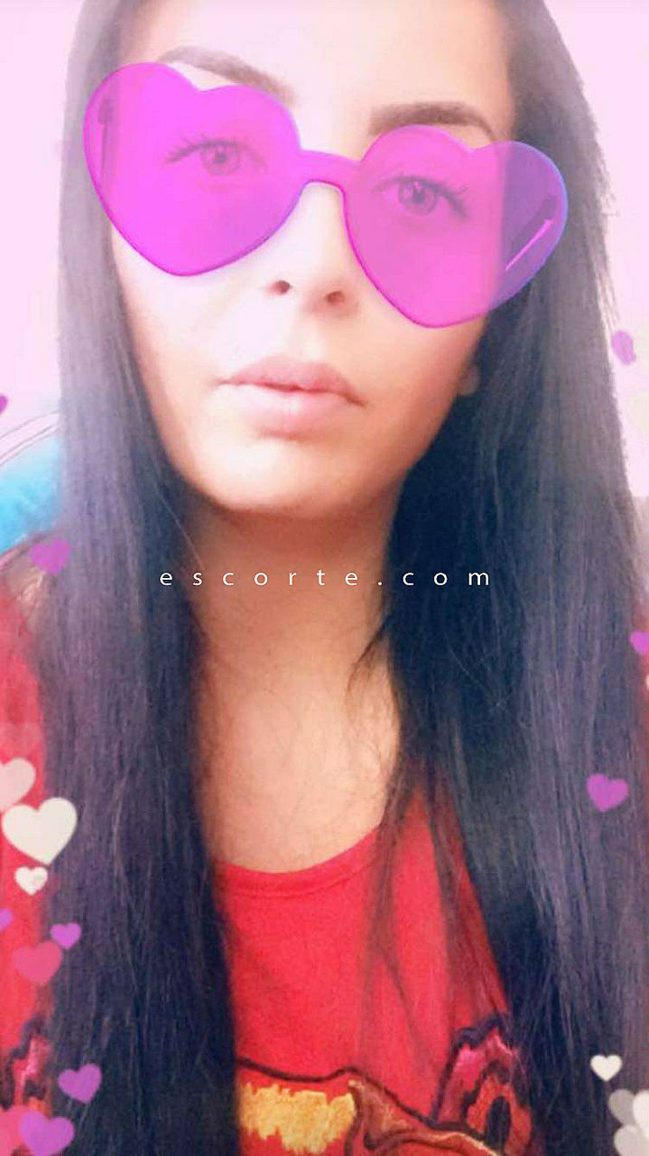 Escorts Martigues, France Mimi Love