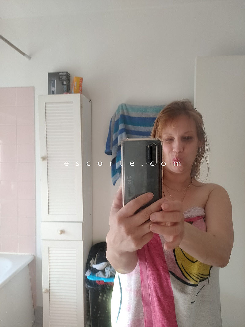 Escorts Rennes, France Petitewendy