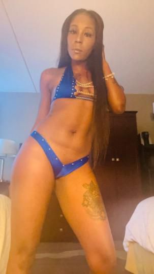 Escorts Cincinnati, Ohio 💦HELLO GUYS ITS COCO HERE TO PROVIDE YOU WITH GOOD SERVICE 🍫DEEP THROAT WET PUSSY 😘 DONT MISS THE FUN EXPERIENCE