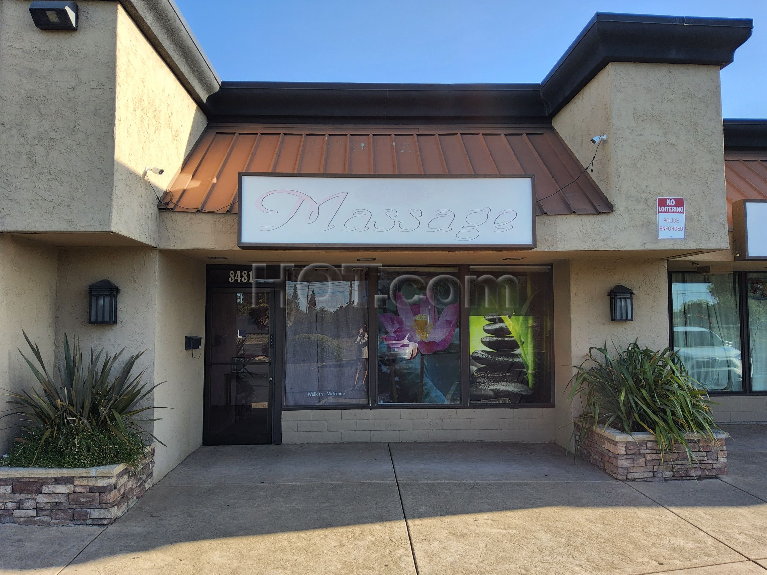 Sacramento, California M T Massage