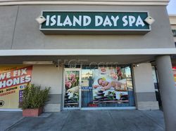 Orange, California Island Day Spa