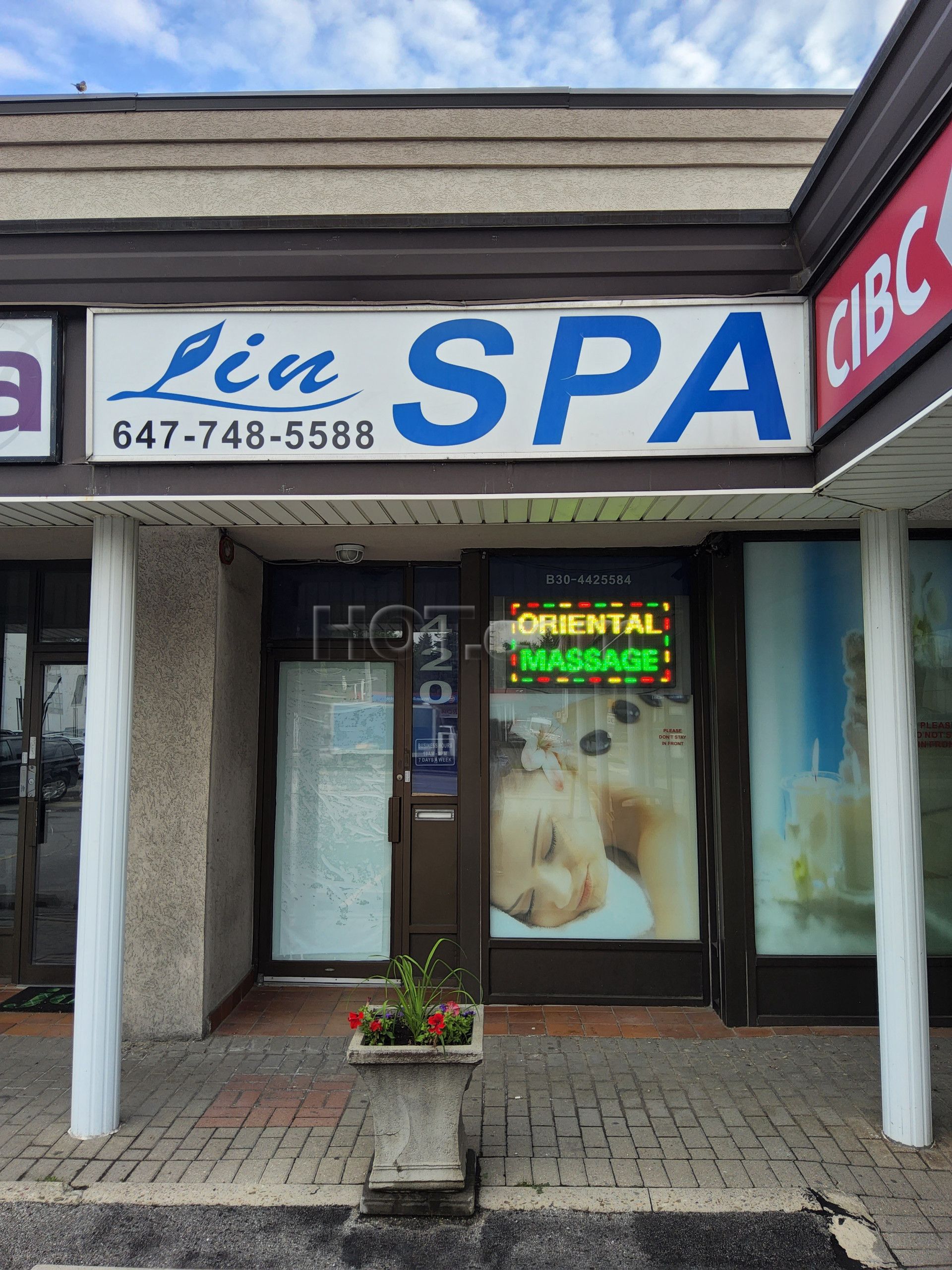 North York, Ontario Lin Spa