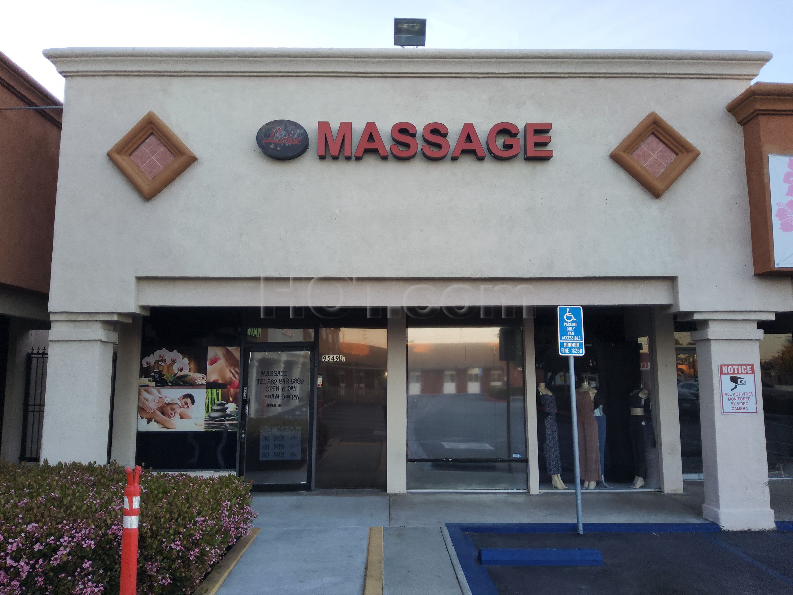 Pico Rivera, California Lake Body Massage