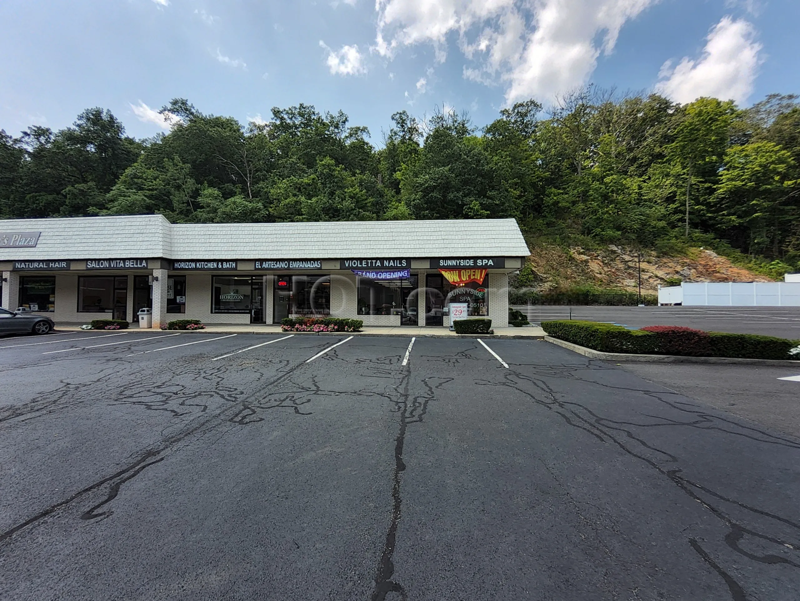 White Plains, New York Sunnyside Spa