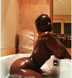 Escorts Nairobi, Kenya Ebony Escort Giselle