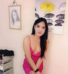 Escorts Makati City, Philippines Cute kisse ts