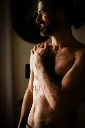 Escorts Melbourne, Australia Ty Jones - male Escort 


