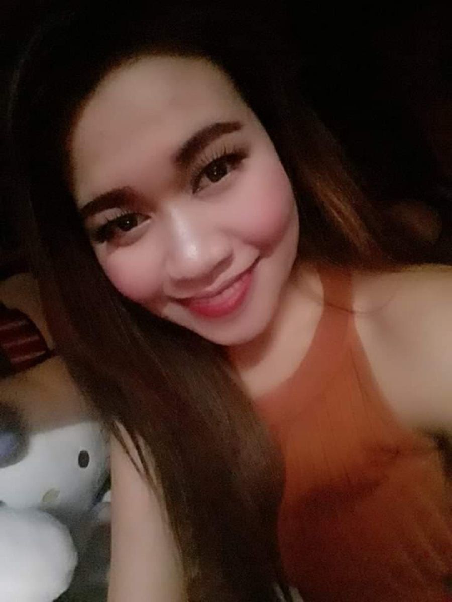 Escorts Makati City, Philippines Cassie