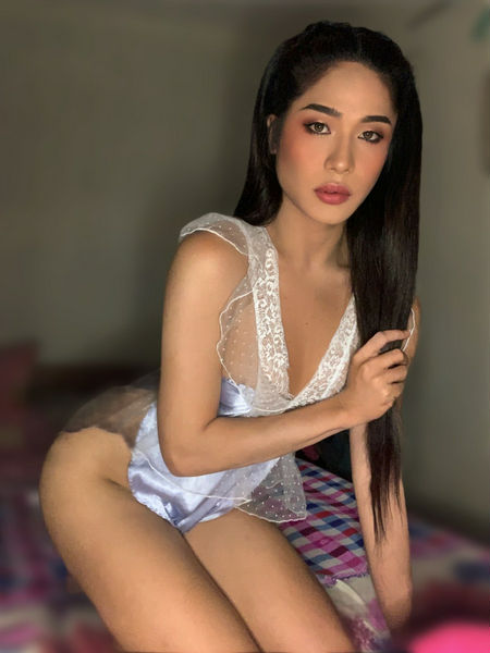 Escorts Makati City, Philippines JADE