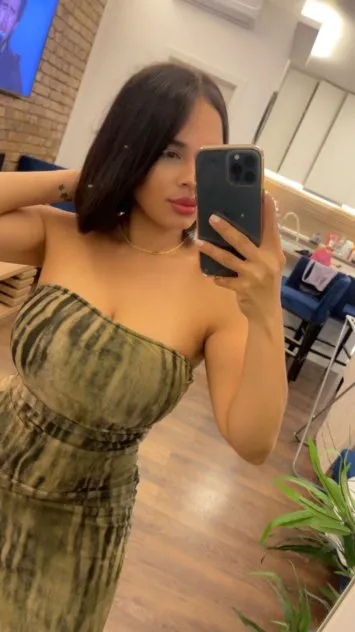 Escorts Naperville, Illinois camila