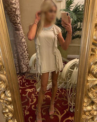 Escorts Dubai, United Arab Emirates Dina