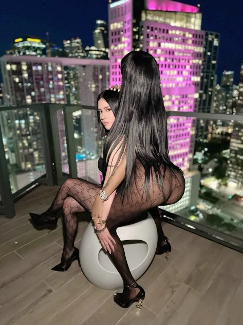 Escorts Chicago, Illinois sofia latina