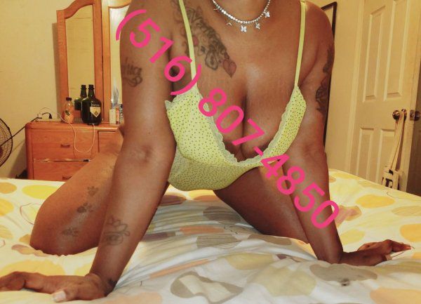 Escorts Brooklyn, New York ☞ Cherry Slimthick freaky n fun Dominican and Haitian DDs nice cake my bed or yours let's chillBrooklyn, US -