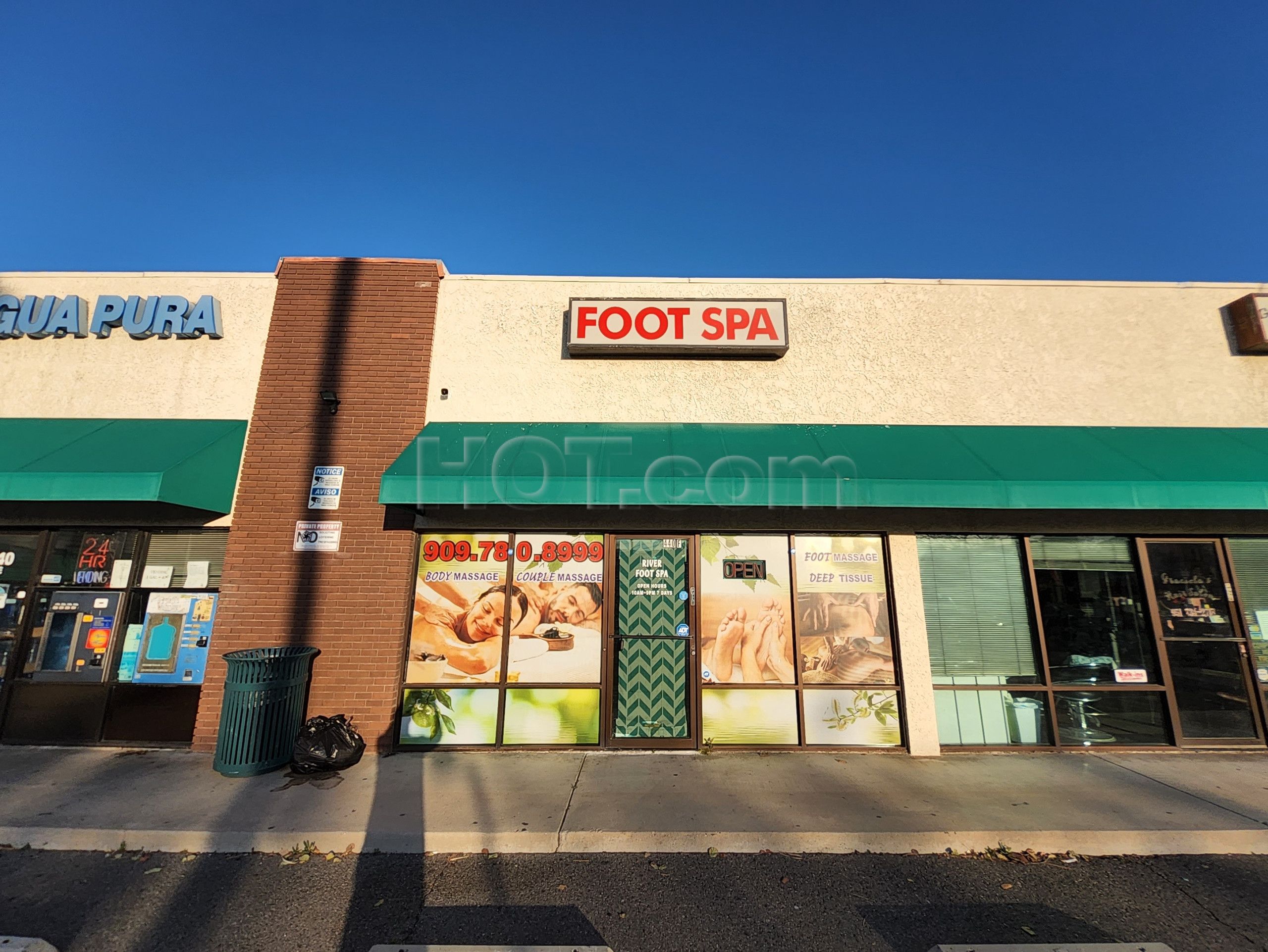 Corona, California River Foot Spa