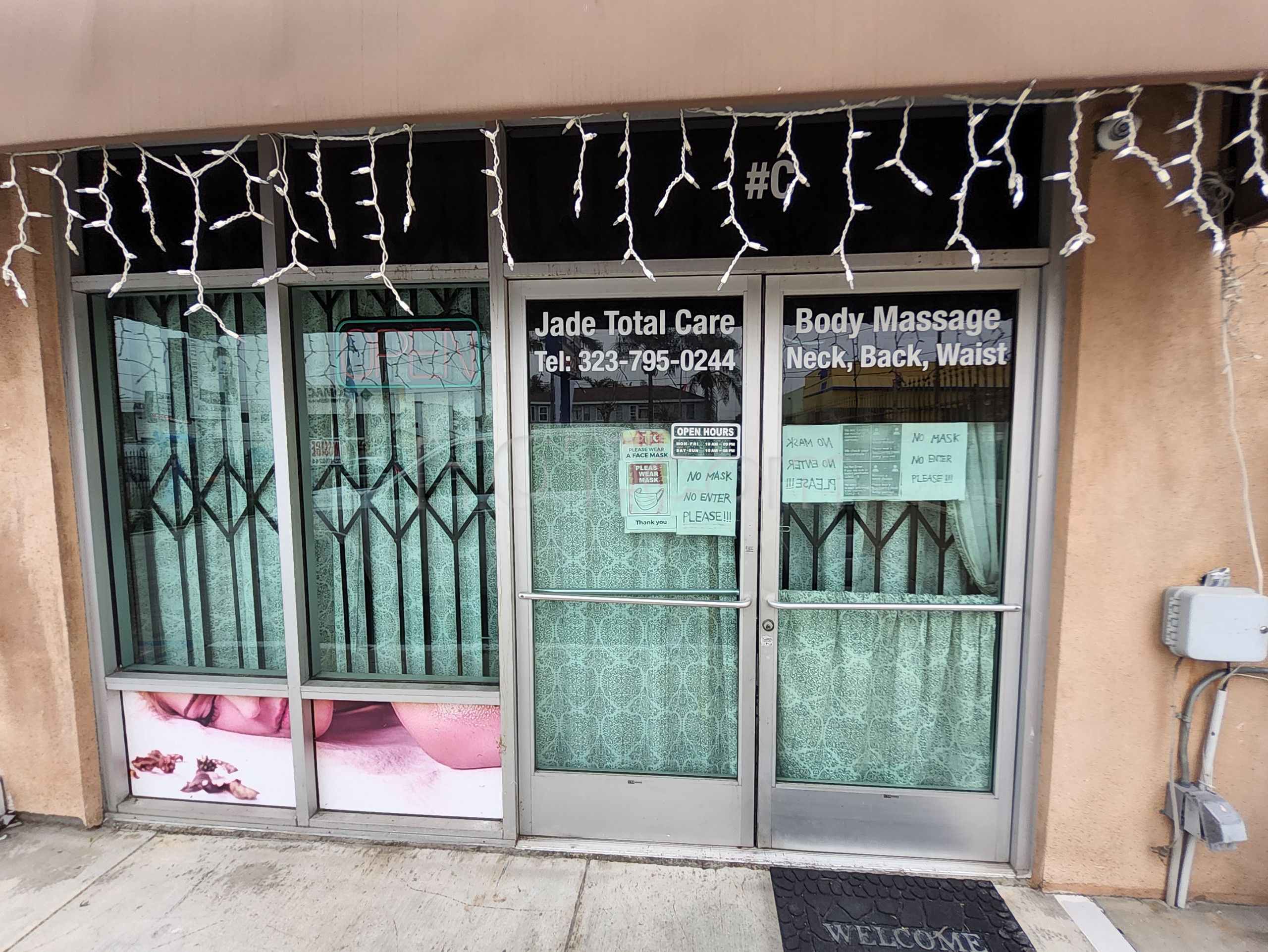 Los Angeles, California Su Massage