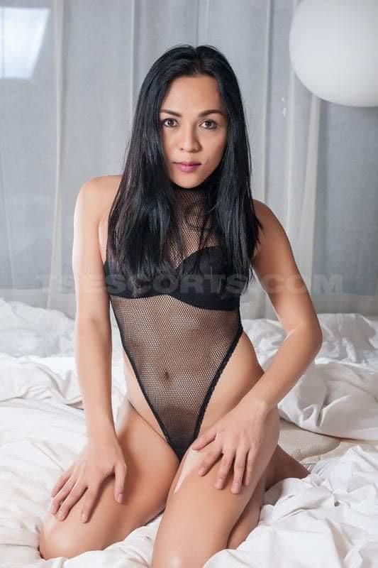 Escorts Manila, Philippines Brianna