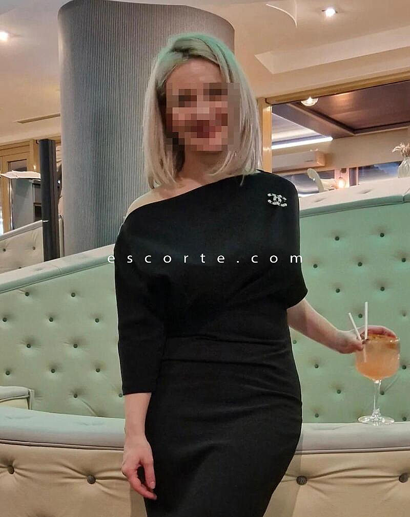 Escorts Guingamp, France Magnifique Femme