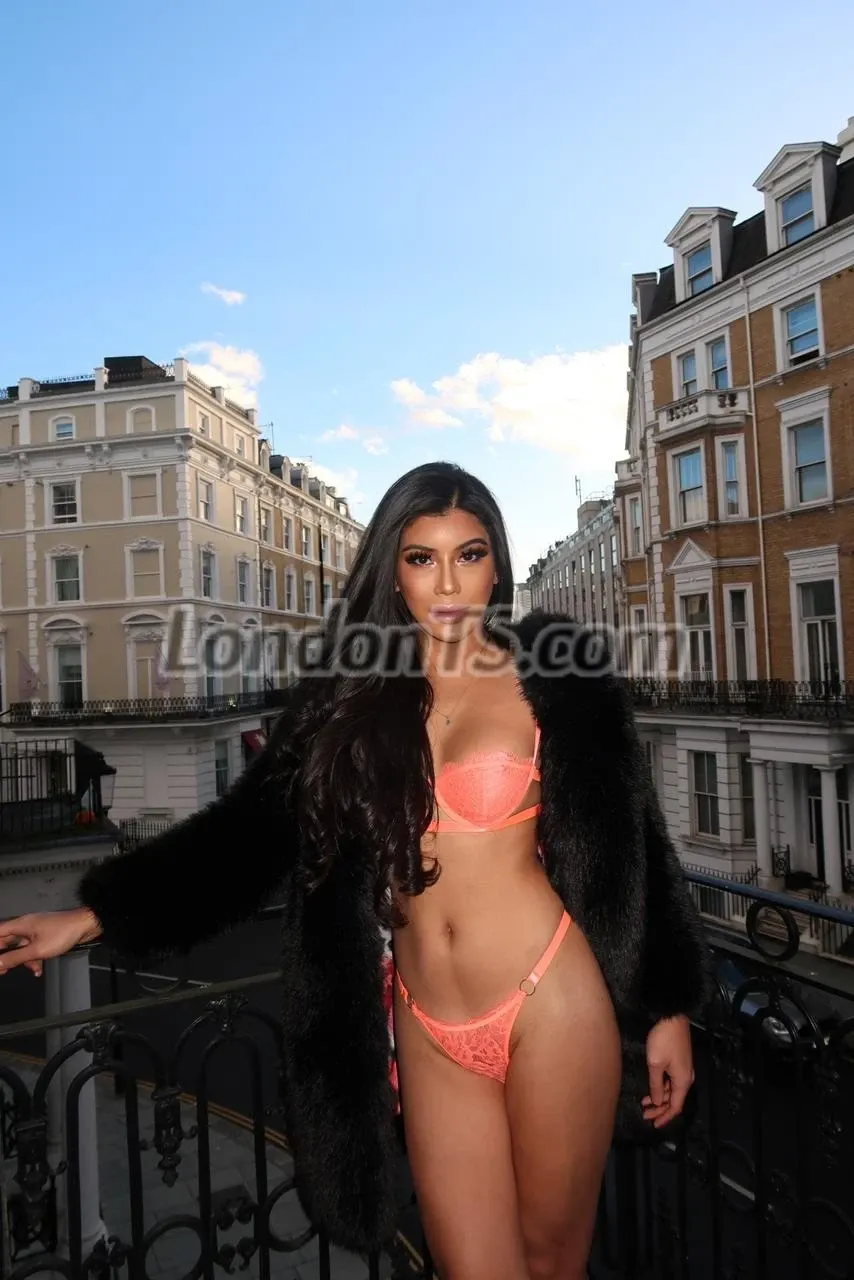 Escorts London, England TSFILIPINAVERS