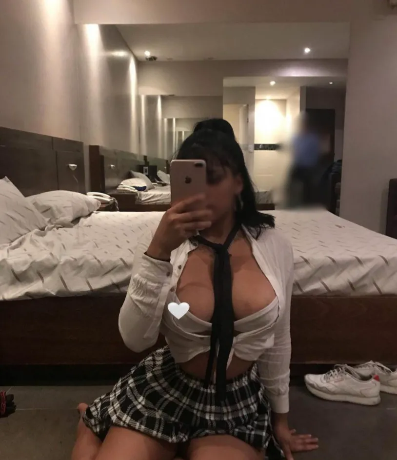 Escorts Brooklyn, New York Lolita