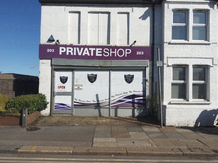 Kingston upon Hull, England Private Shop