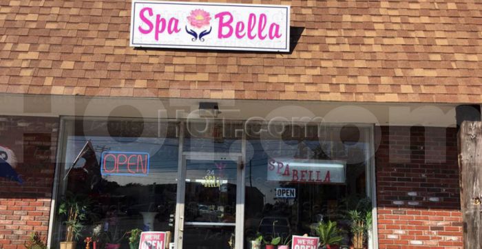 Hyannis, Massachusetts Spa Bella