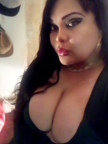 Escorts Houston, Texas Cocoynina