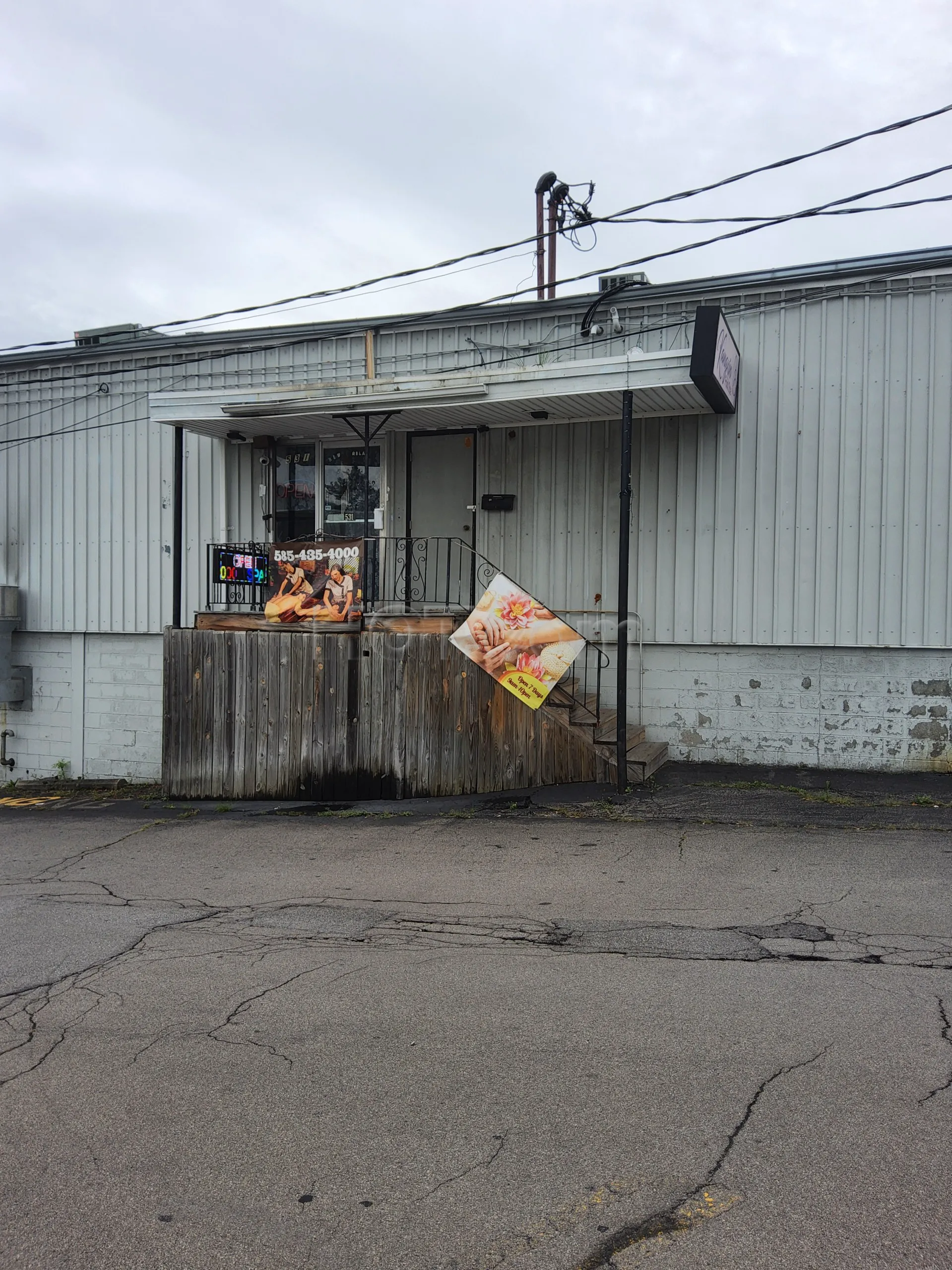 Rochester, New York Kangxin Foot Spa